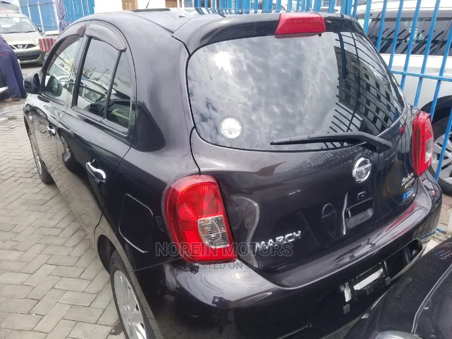 Nissan March 2016 Black