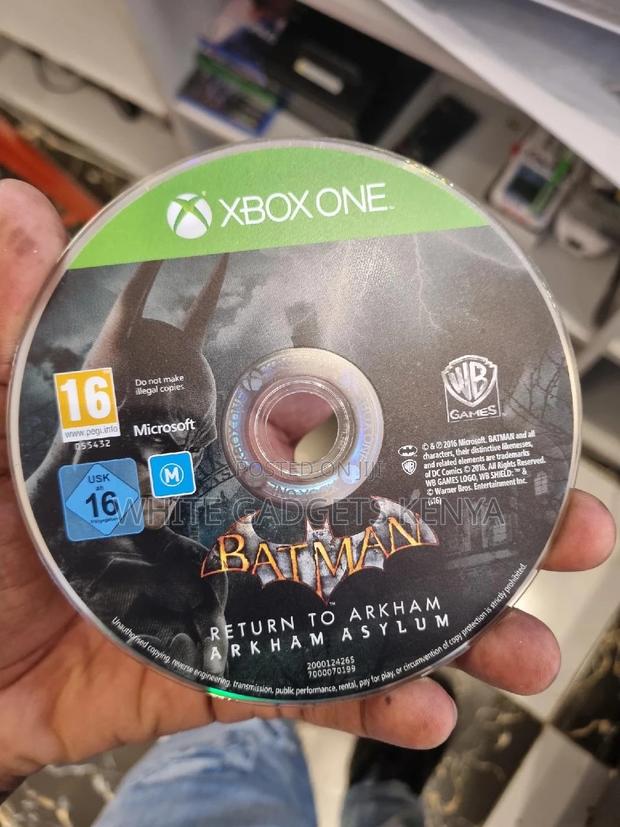 Batman Return to Arkham - main view