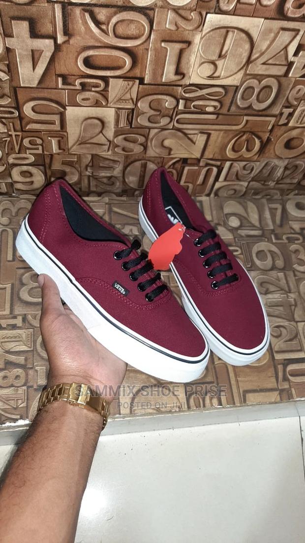 Vans Off the Wall - thumbnail 3