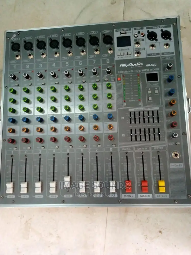 Powered Mixer 8channel -820