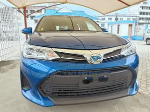 Blue 2016 Toyota Corolla Fielder: Perfect for Any Journey