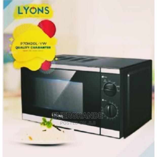 Classic Lyons Microwave 20 Liters Oven - main view
