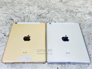 Apple iPad Mini 3 16 GB Silver - main view