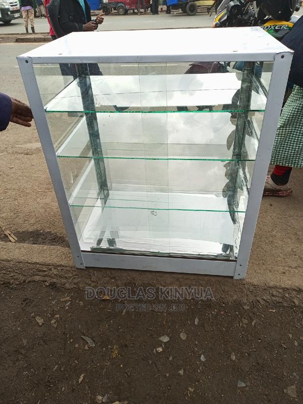 Snacks Display/ Cake Display - main view