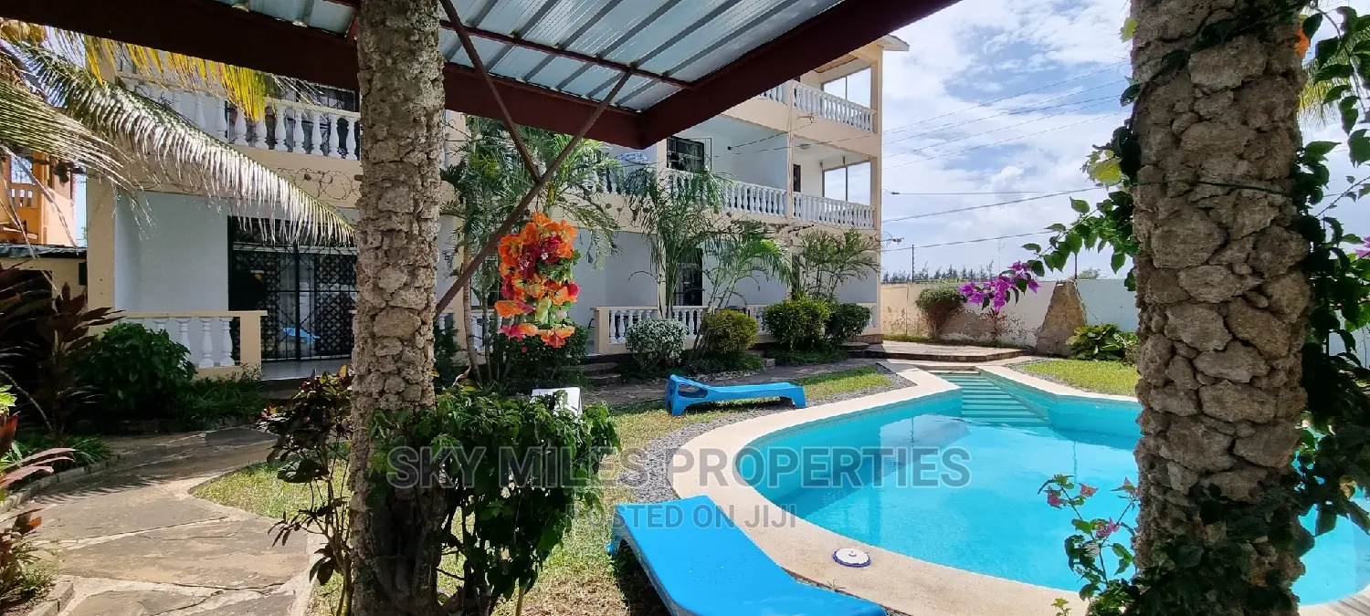 Studio Apartments Serena Available for Short-Term Stay