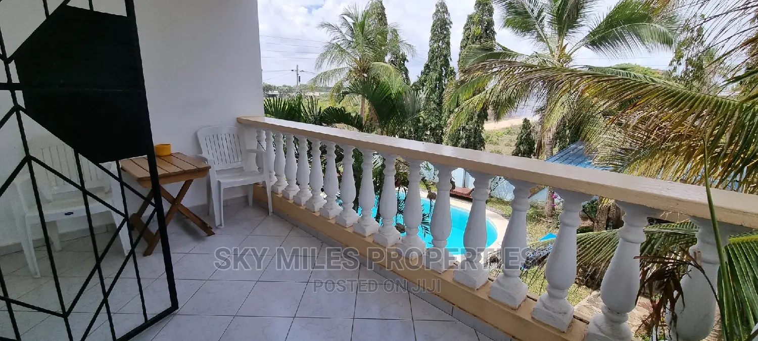 Studio Apartments Serena Available for Short-Term Stay