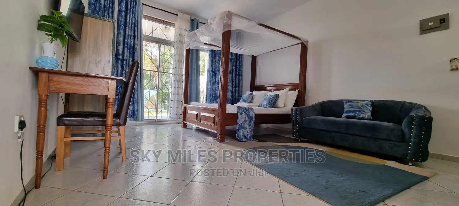 Studio Apartments Serena Available for Short-Term Stay