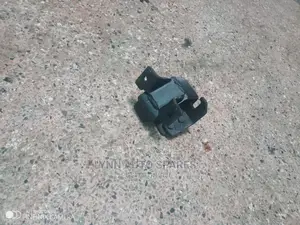 ZD30 Engine Mounting