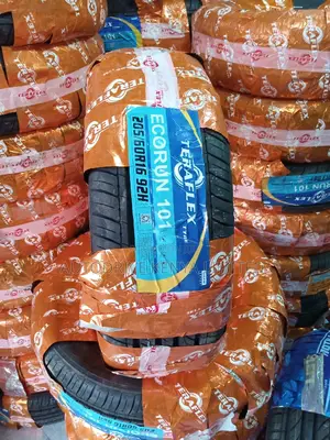205/60r16 Teraflex Tyre