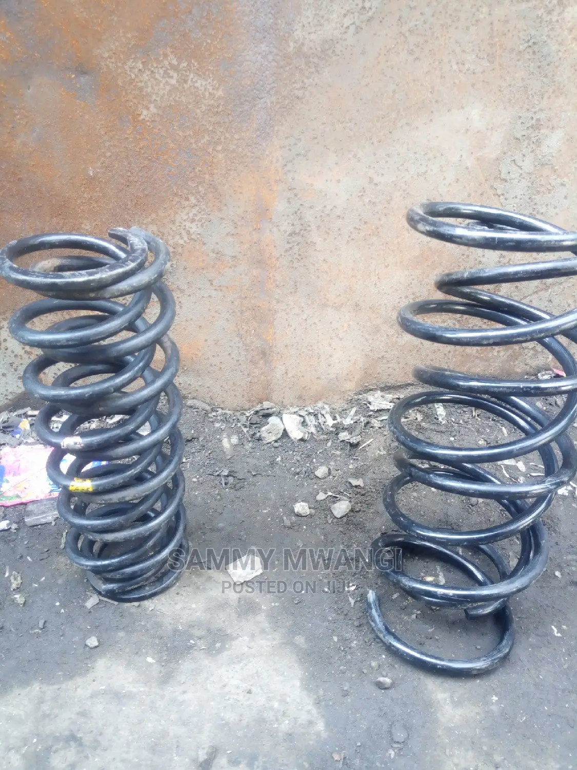 Nissan Shocks