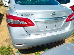 Nissan Sylphy 2015 Silver
