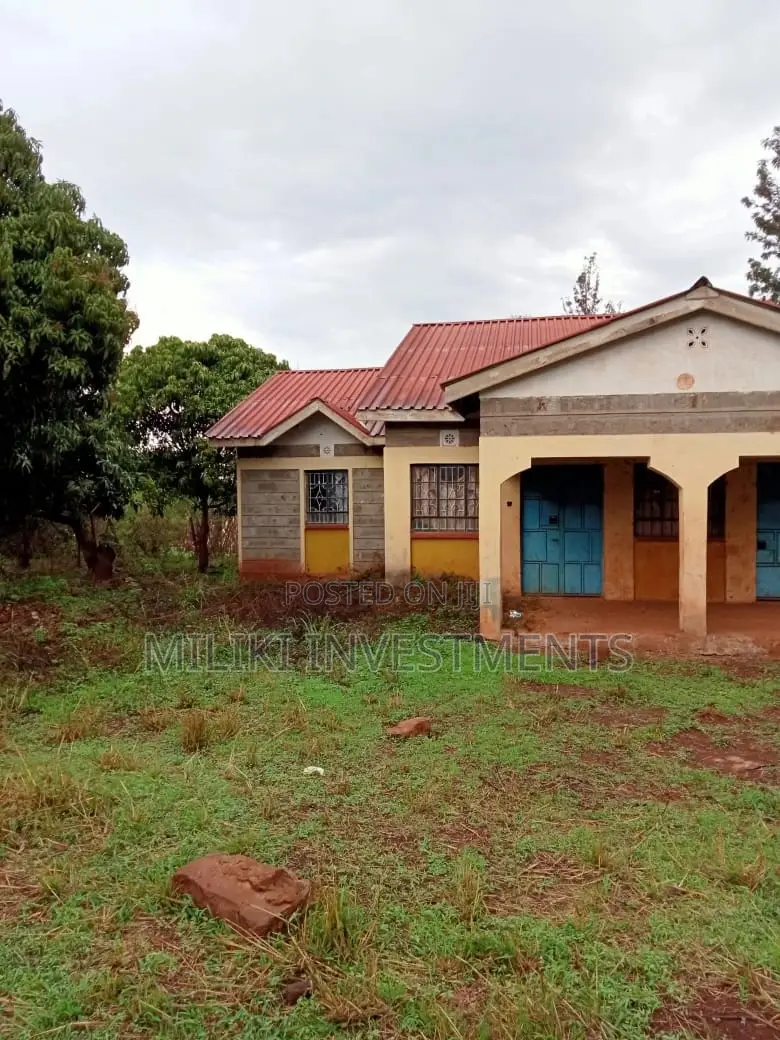 4 Acres on Sale at Mbombo