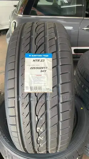 225/50 R17 Sumitomo Tyres (Japan)