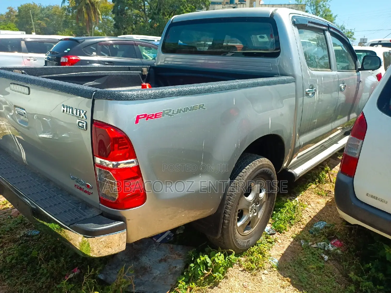 Toyota Hilux 2020 Gray