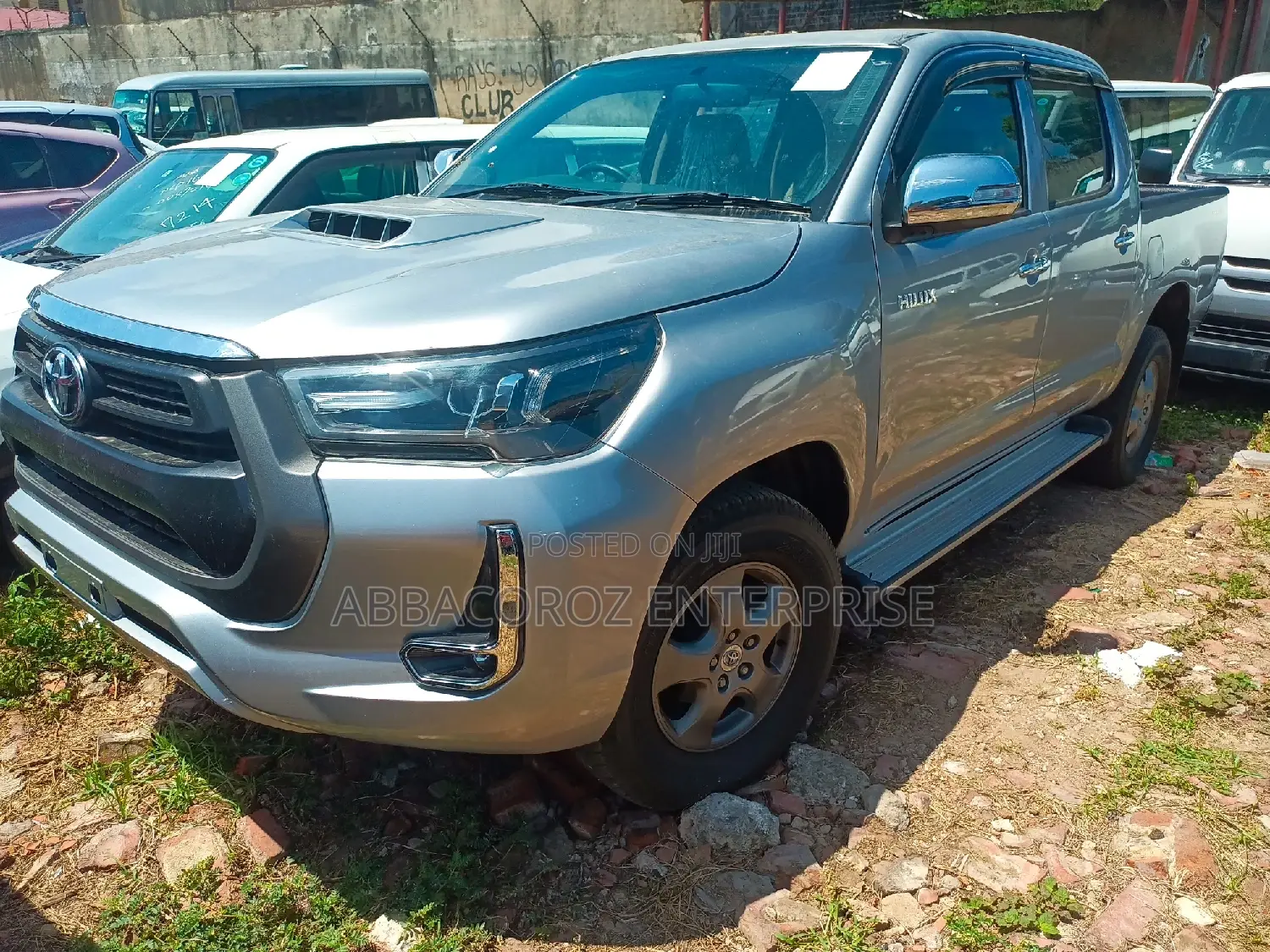 Toyota Hilux 2020 Gray