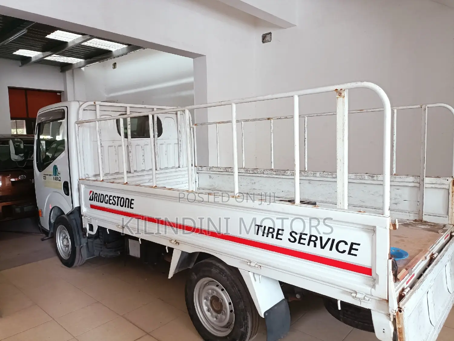 Nissan Atlas Long Chase