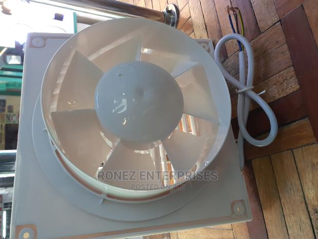 Extractor Fan - thumbnail 2