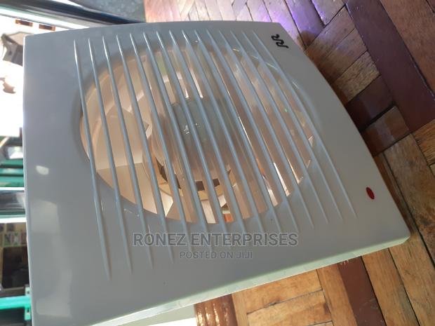 Extractor Fan - thumbnail 4