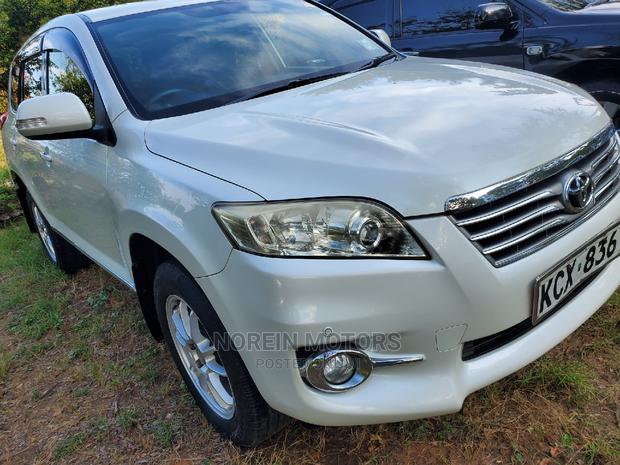 Toyota Vanguard 2013 Pearl - thumbnail 4