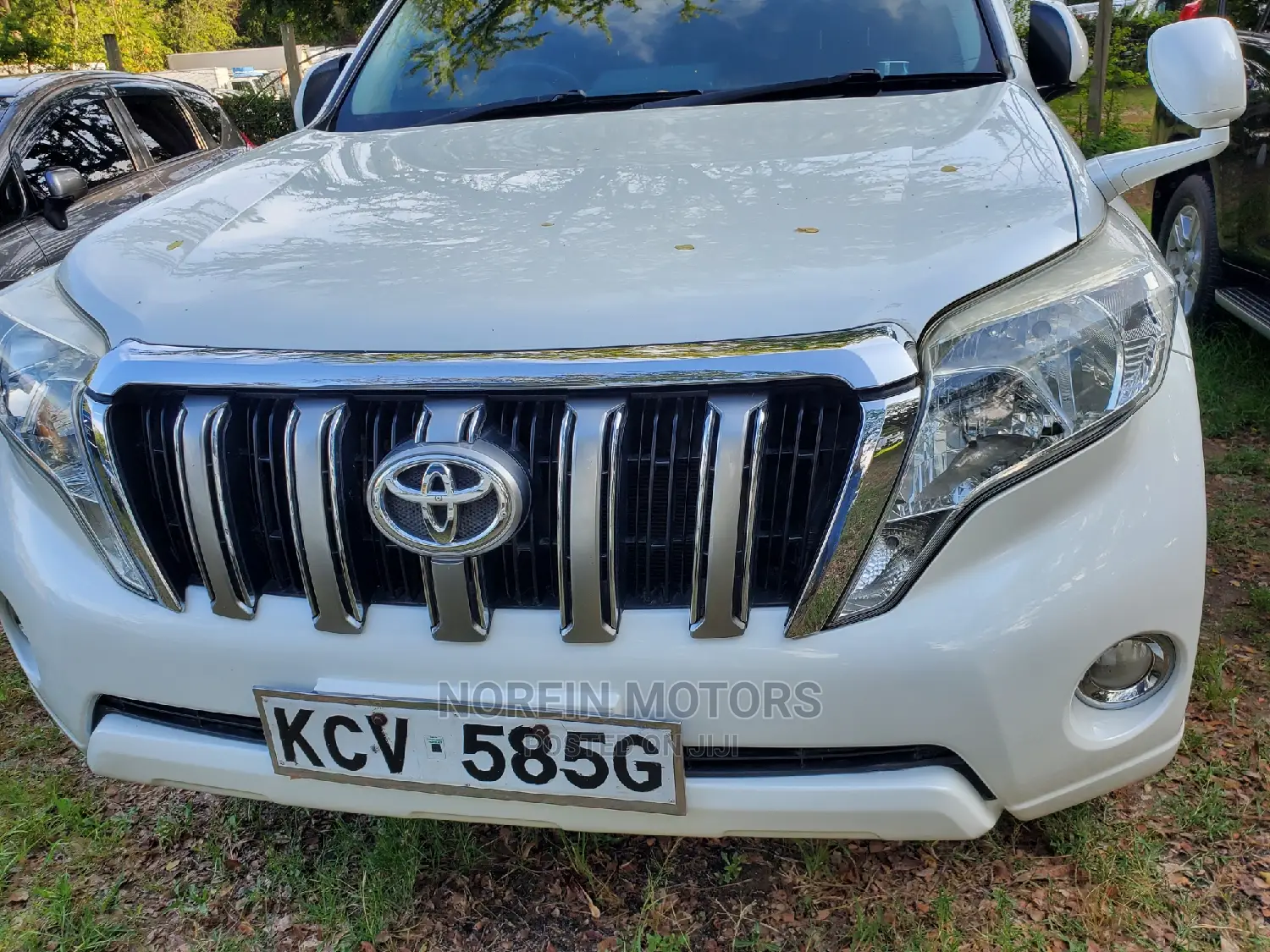 Toyota Land Cruiser Prado 2013 Off White