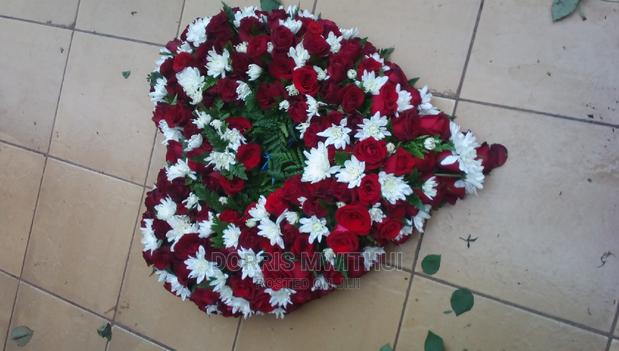 Funeral Flowers - thumbnail 13