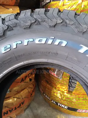 235/85r16 Bf Goodrich A/T
