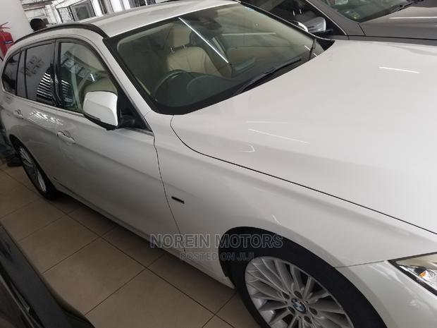BMW 320i 2015 White - thumbnail 3