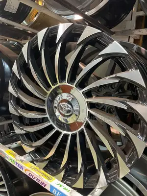 Size 17 Inches for Mark X/Teana/Subaru/Crown