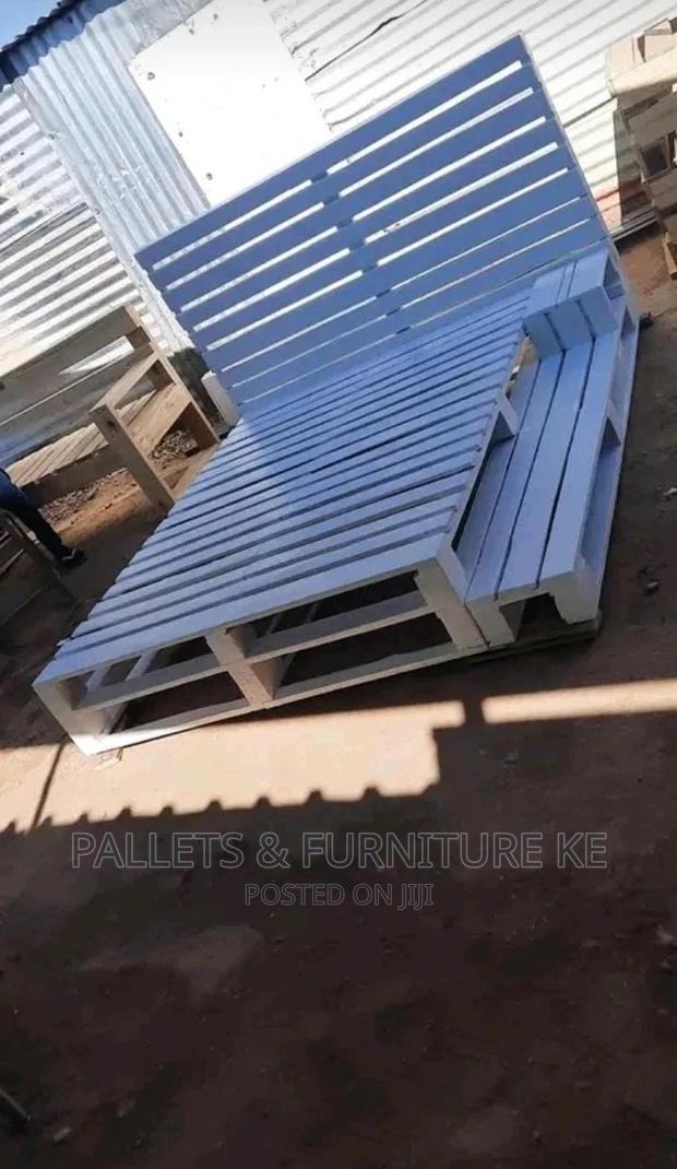 Pallet Bed 5 by 6