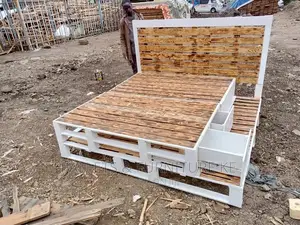 5 by 6 Bed With Side Stand