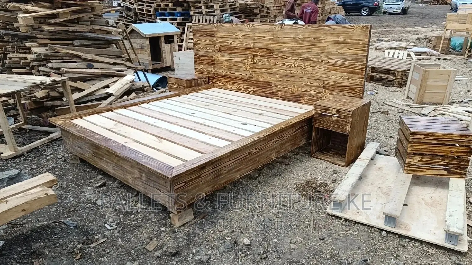 King Size Pallet Bed