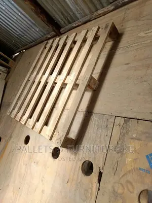 Store Pallets