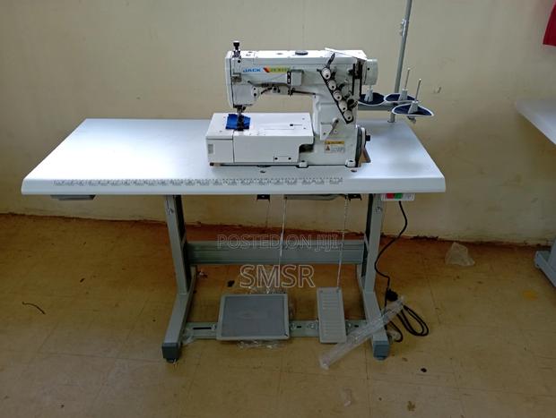 Flatlock Machine - thumbnail 4