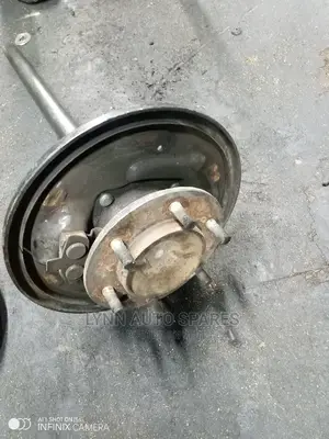 Toyota 7l Hiace Axle