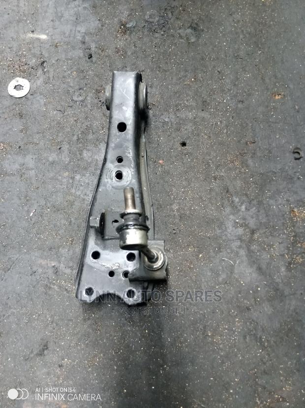 7l Toyota Hiace Lower Control Arm - thumbnail 2