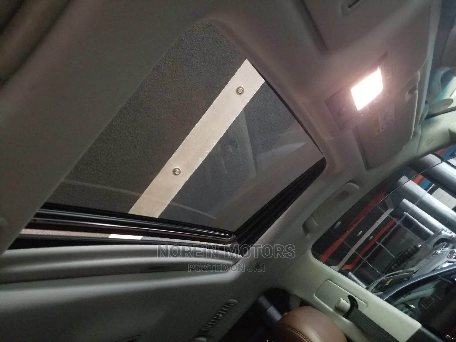 Toyota Land Cruiser 4.6 V8 ZX 2015 Silver