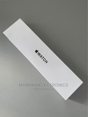 Apple Watch Series Se 40mm 2022 2nd Generation - main view