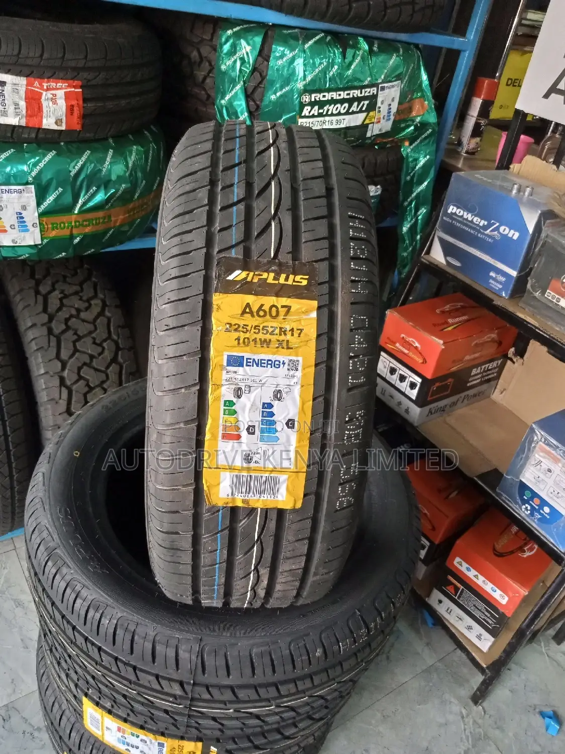 225/55r17 Aplus Tyre