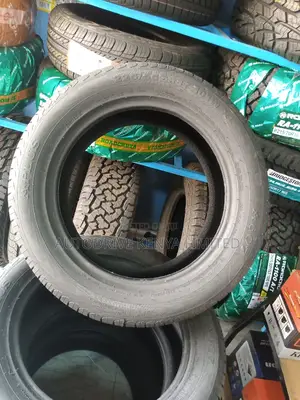225/55r17 Aplus Tyre