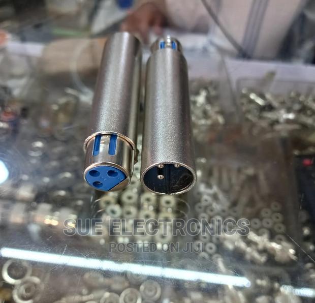 Adapter 3 Pole XLR Male – 3 Pole XLR Female
