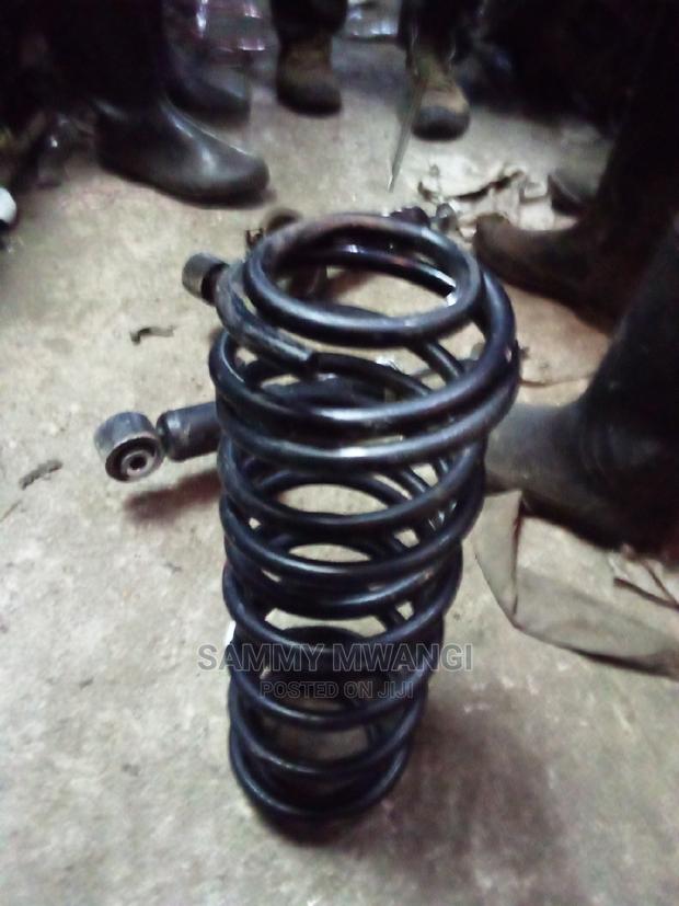 Toyota Vitz Rear Springs - thumbnail 2