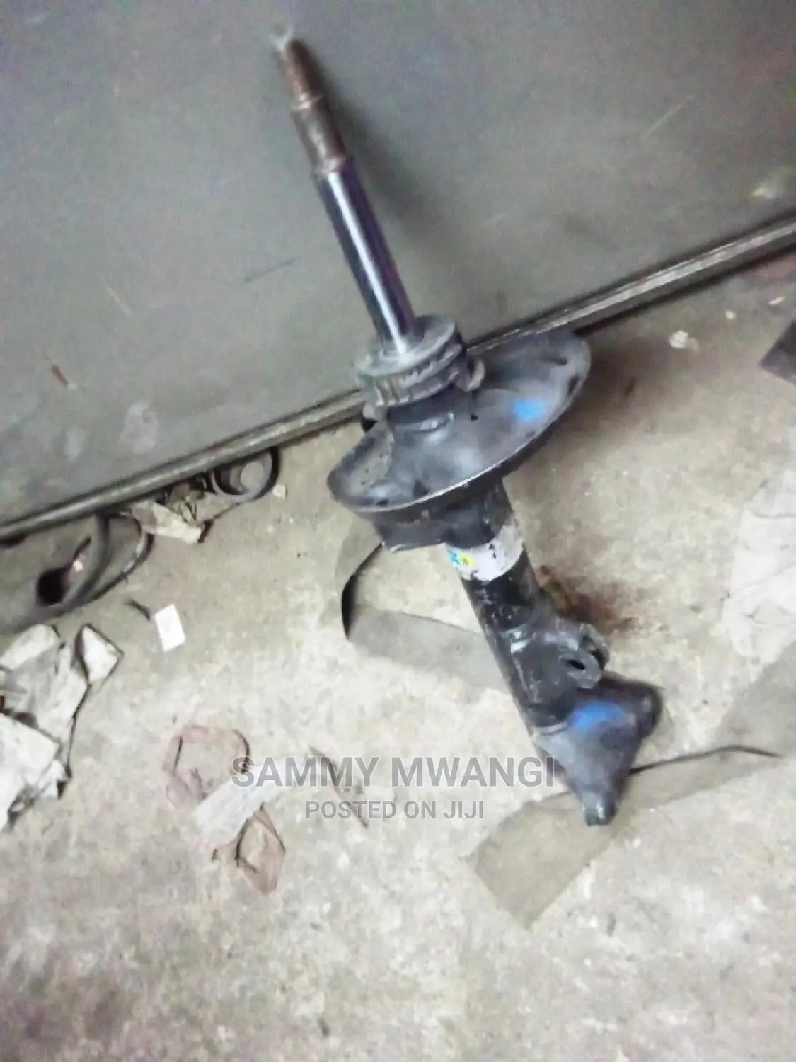 Mercedez Benz W204 Front Shocks