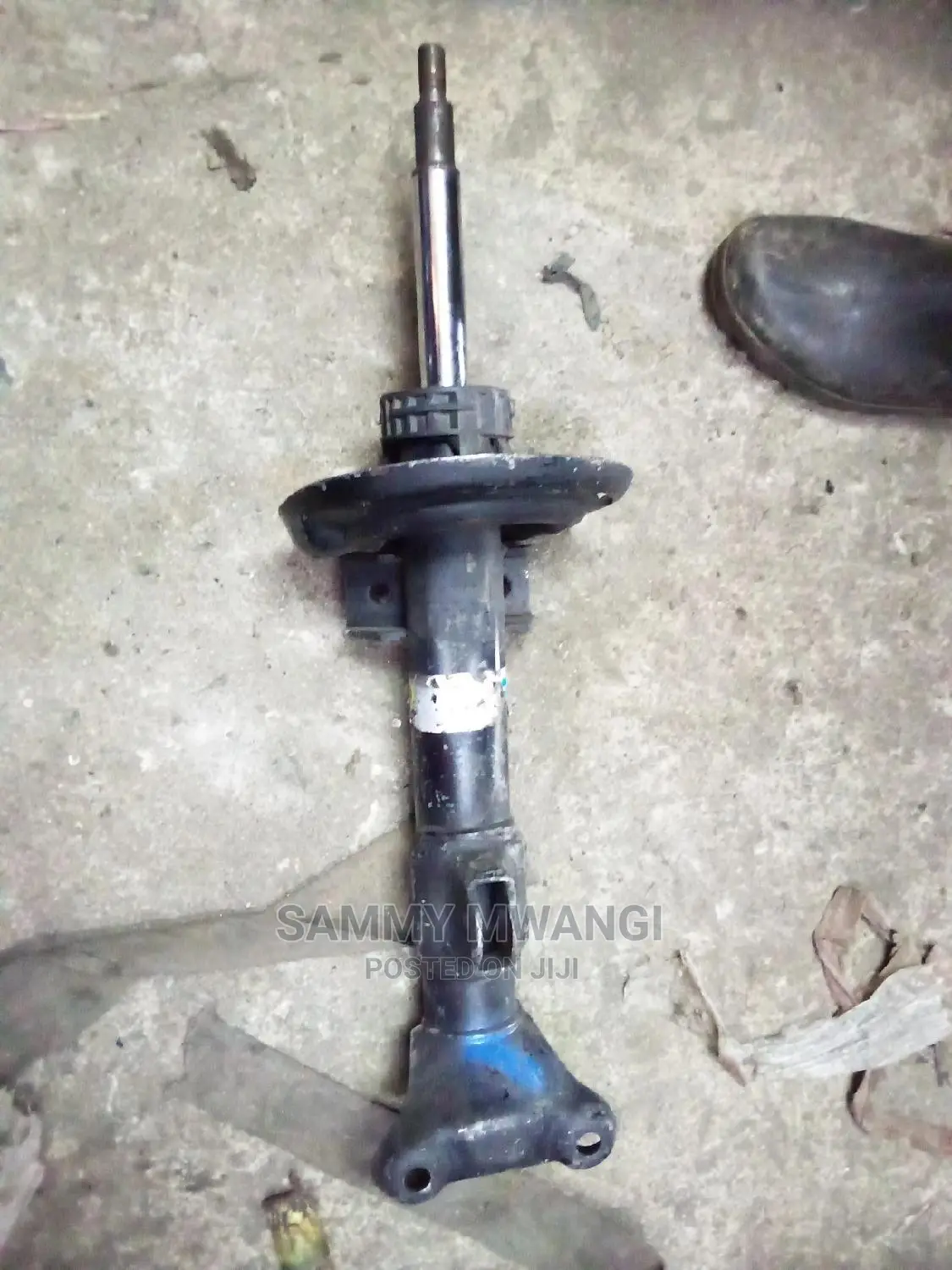 Mercedez Benz W204 Front Shocks