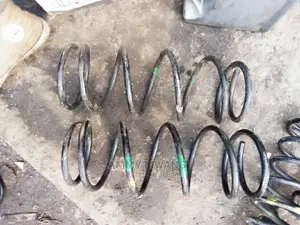 Toyota Premio Front Springs