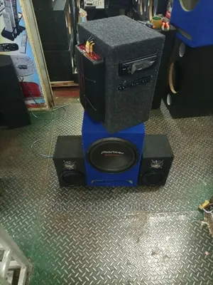 Pioneer Head Unit .