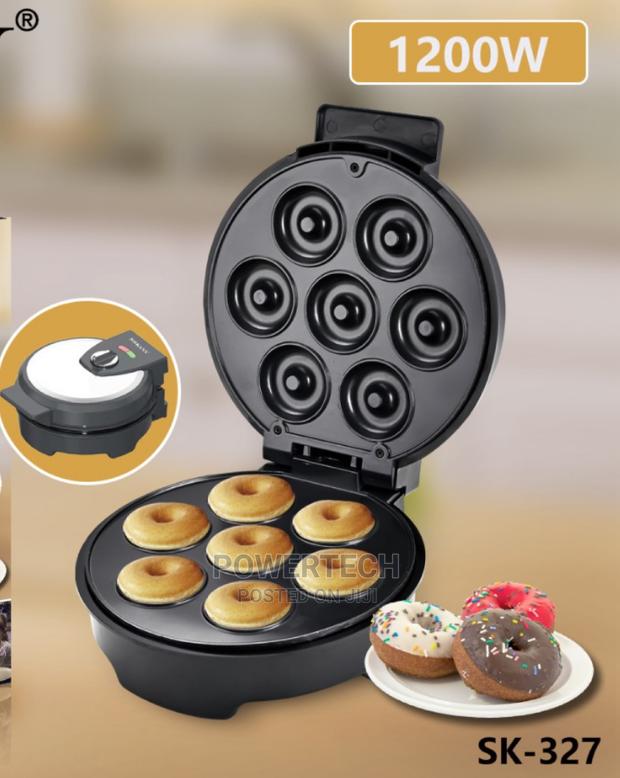 7 Slot Donut Maker;