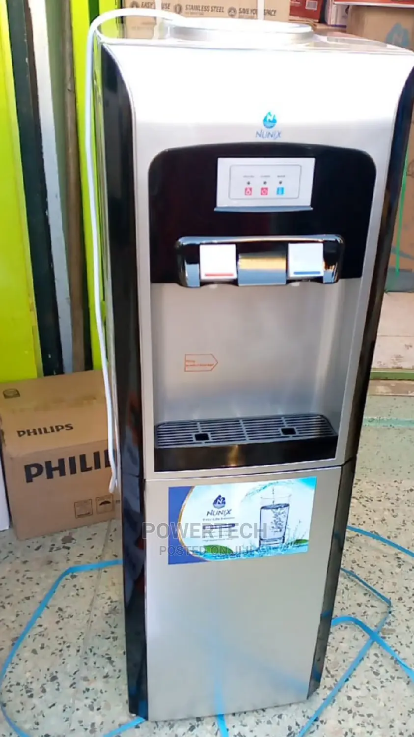 Nunix R38 Hot and Normal Water Dispenser.