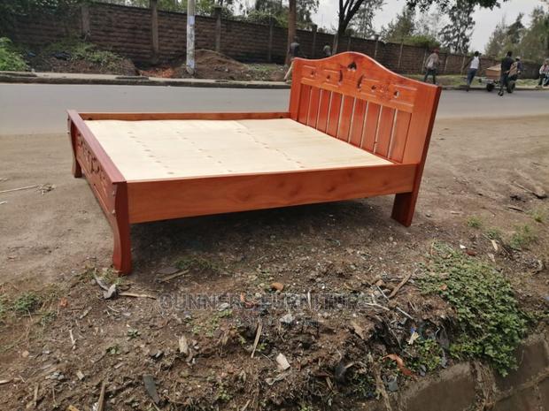 Mahogany Wood Beds5 by 6. - thumbnail 2
