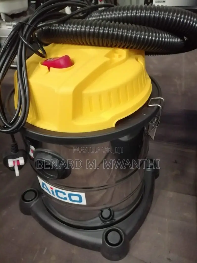20 Litre Vacuum Cleaner