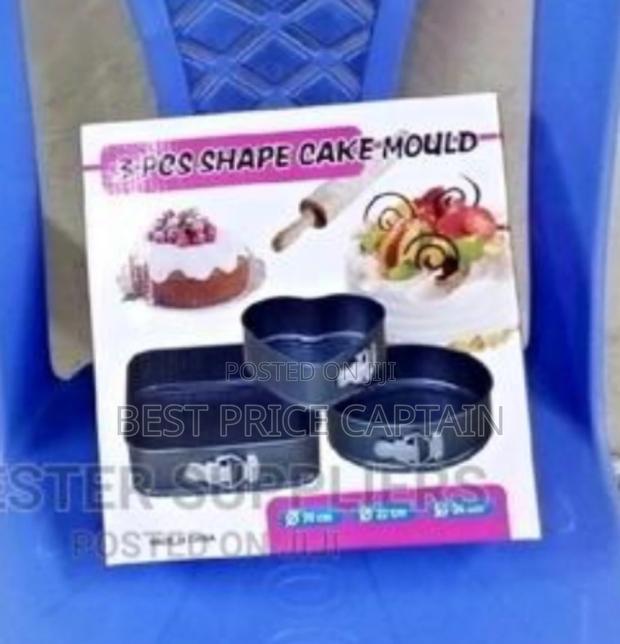 Baking Tins - main view